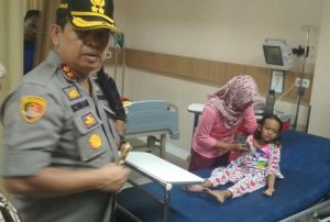 Polres bantu anak yatim