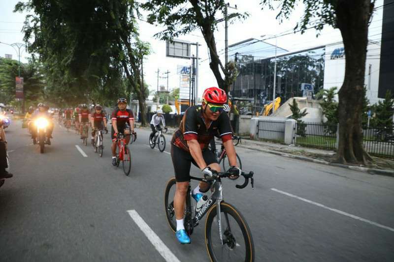 Gowes