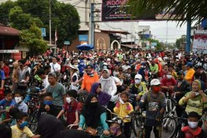 Wow..Gowes Bareng JP Diikuti Ribuan Peserta