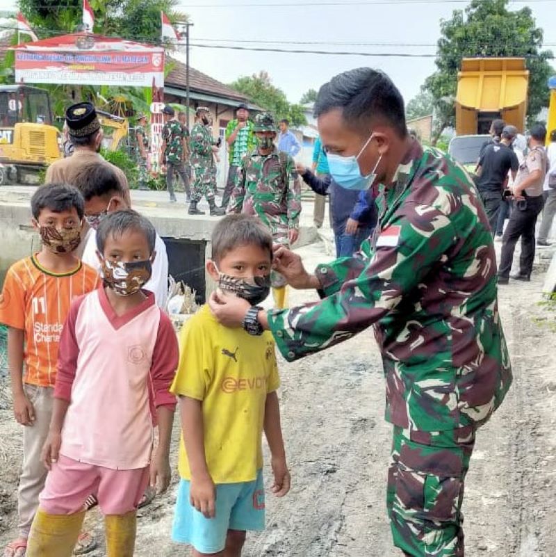 Apel Pagi, Personel Satgas TMMD 109 Kodim 0201/BS Tetap Menerapkan Protokol Kesehatan