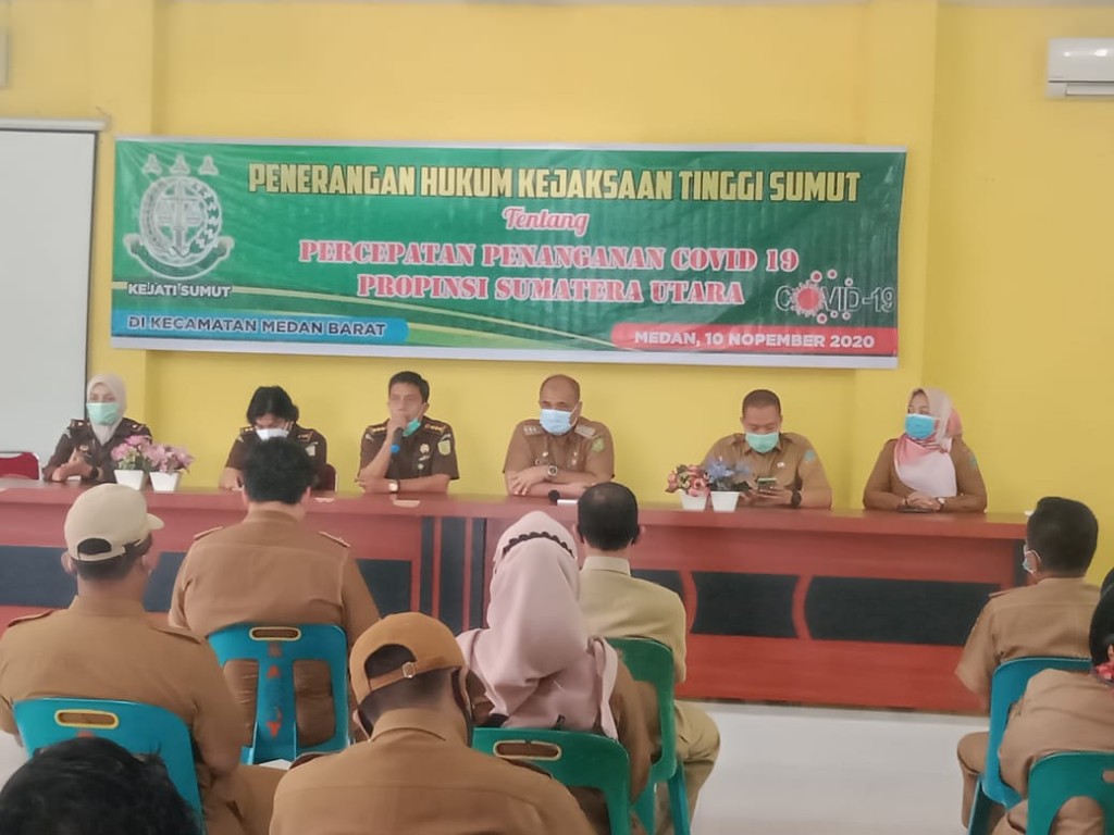 Kejaksaan Tinggi Sumatera Utara menggelar acara penyuluhan hukum dan sosialisasi Percepatan Penanganan Covid-19