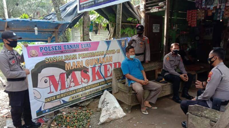 Kapolsek Tanah Luas Tingkatkan Bakti Sosial di Tengah Pandemi Covid-19