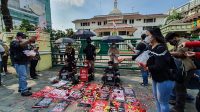 Tabur Bunga Didepan Kantor Walikota Medan Tabur-Bunga-Didepan-Kantor-Walikota-Medan