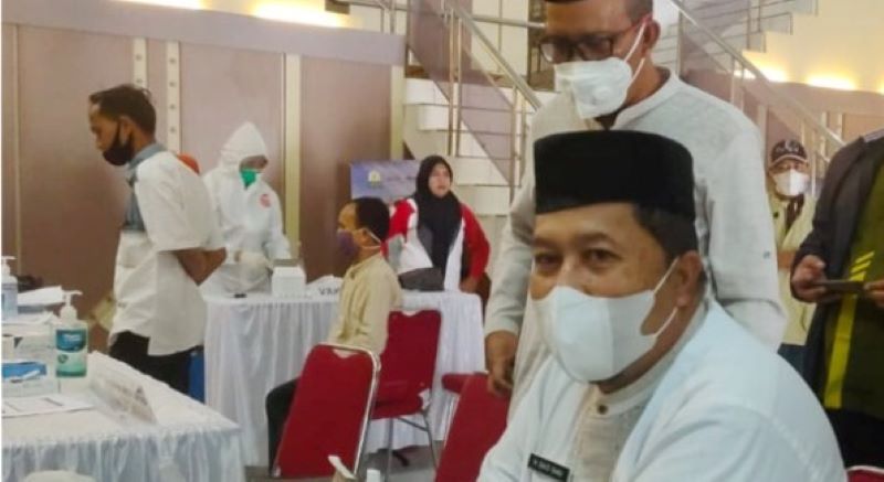 Wakil Bupati dan Sekda Gayo Lues Jalani Vaksinasi Covid-19