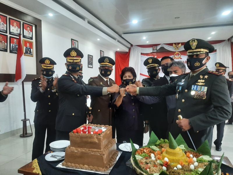Bupati Karo Dan Kapolres Karo Zoom Meeting Nasional Dengan Presiden RI
