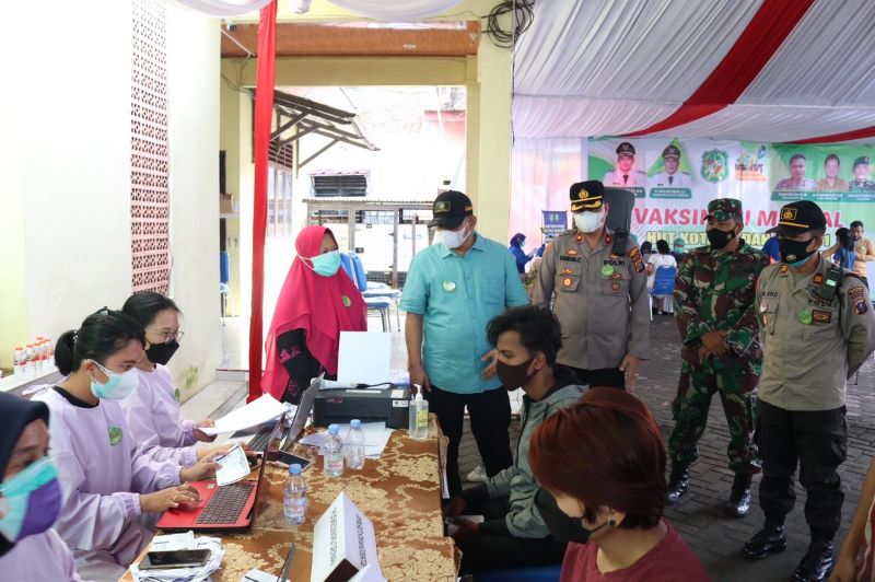 Kecamatan Medan Denai Gelar Vaksinasi Covid-19 untuk Warga Kurang Mampu