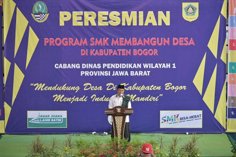 Uu Ruzhanul Resmikan Program SMK Membangun Desa di Kabupaten Bogor