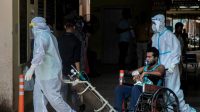 Warga India Terjerat Utang Medis Menggunung Setelah Pandemi