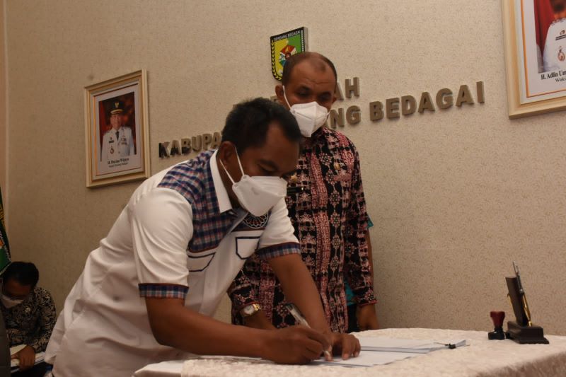 Bupati Sergai Tandatangani Perjanjian Pemberian Pinjaman dengan PT. SMI
