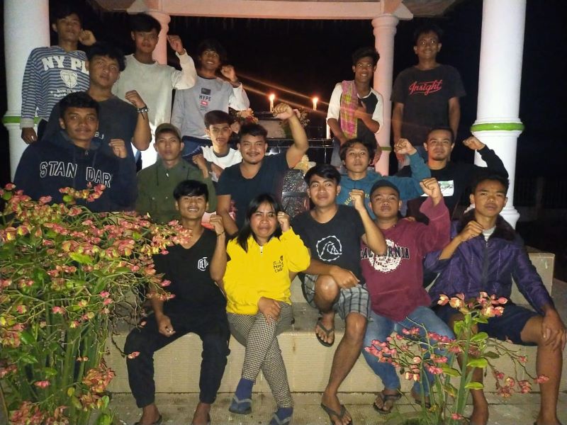 Detik Kemerdekaan RI-76 Kaum Muda Batu Karang, Hening Cipta Di Makam "Gara Mata"