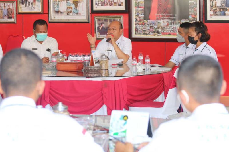 Menjadi Pembicara Dihadapan 17 Anggota Paskibraka, Bupati Taput Harapkan Generasi Muda yang Visioner