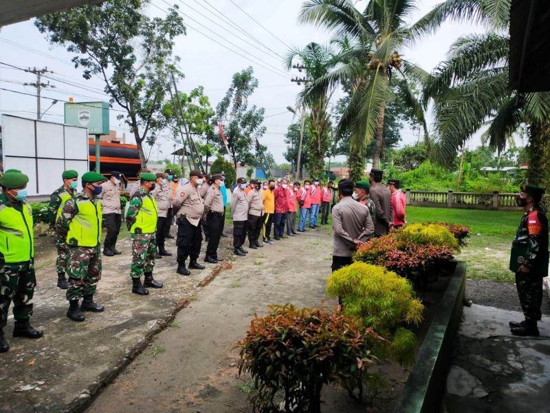 Tim Gabungan TNI-Polri-ASN Gelar Pos Penyekatan PPKM Mikro di Sei Rampah dan Sei Bamban, Ini Lokasinya