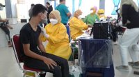 Dukung Program Pemerintah, Alumni SMA Negeri 8 Medan Gelar Vaksinasi-1 Dukung Program Pemerintah, Alumni SMA Negeri 8 Medan Gelar Vaksinasi