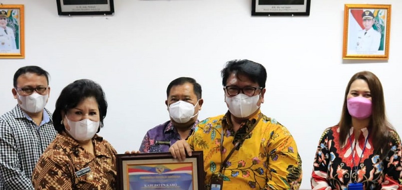 Pemkab Karo Terima Piagam Penghargaan Atas Capaian Opini WTP