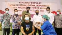 Bobby Nasution Tinjau Vaksinasi untuk Pelaku UMKM, Dosen dan Mahasiswa-1 Bobby Nasution Tinjau Vaksinasi untuk Pelaku UMKM, Dosen dan Mahasiswa