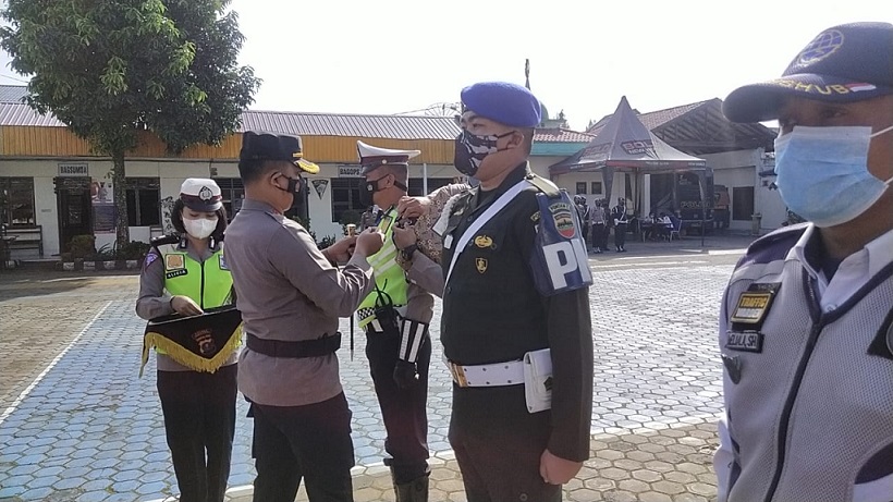 Kapolres Tanah Karo Pimpin Apel Operasi Zebra Tahun 2021