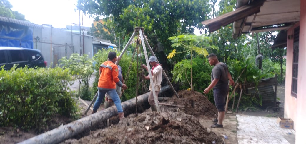 PGN Pasang Pipa di Pekarangan Rumah Warga, Kerahkan Sejumlah Oknum Demi Pengembang Properti