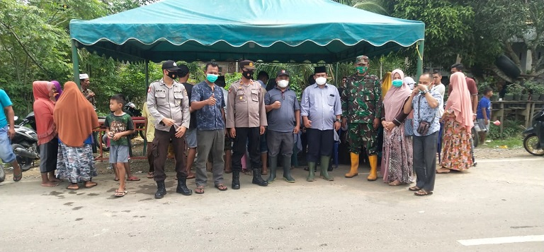 Warga diserang Penyakit Paska Banjir, Muspika Lhoksukon dan Dinkes Aceh Utara Buka Pos Kesehatan