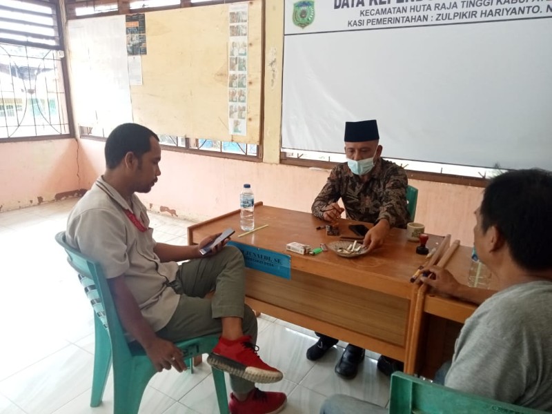 Diduga Melakukan Pembohongan Publik, Kepala Desa Ujung Batu I Bakal Di Polisikan