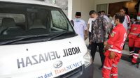 Serahkan Satu Unit Mobil Jenazah, Wakil Gubernur PMI Marelan Harus Semakin Aktif Membantu Masyarakat