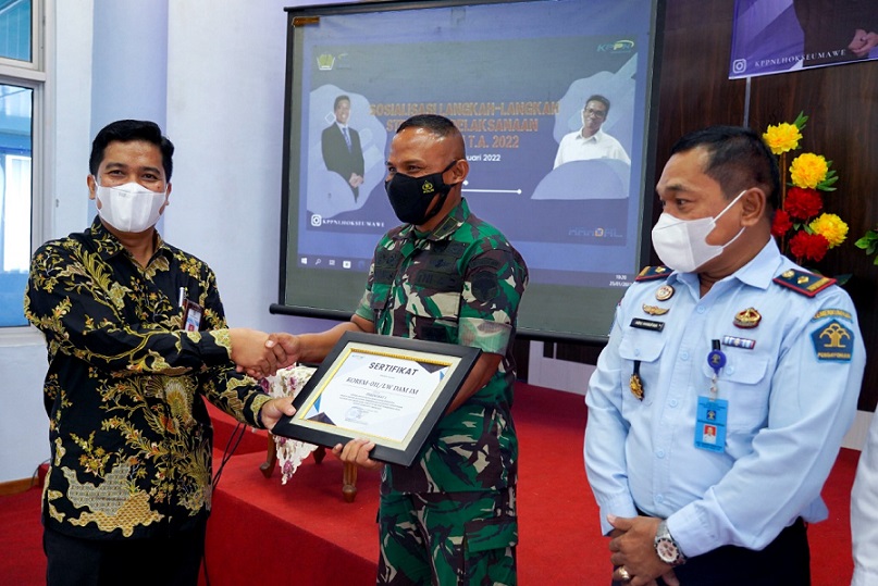 Korem 011/Lilawangsa Peringkat Pertama Terbaik Terima 2 Penghargaan Dari KPPN