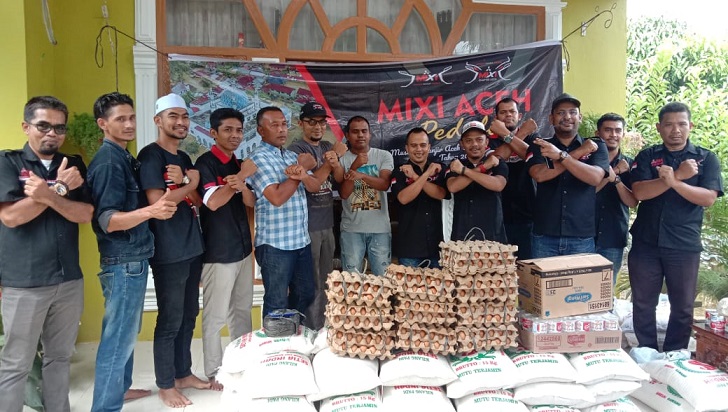 Mixi Capter Aceh dan Maxco Peduli Korban Banjir Aceh
