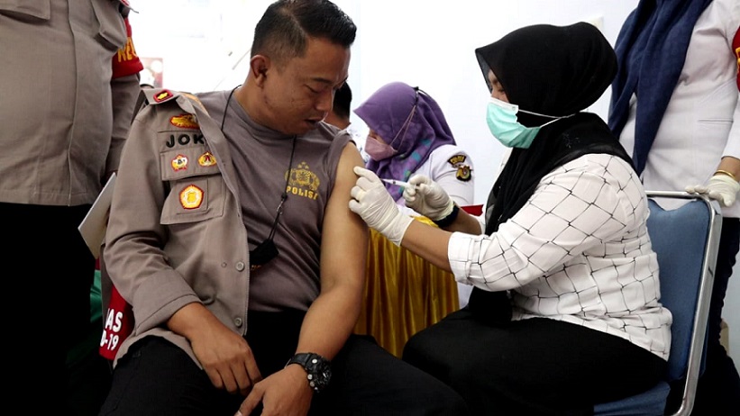 Perkuat Herd Immunity, Kapolres Aceh Utara Beserta PJU dan Personil Mulai Terima Vaksin Booster Tahap 3