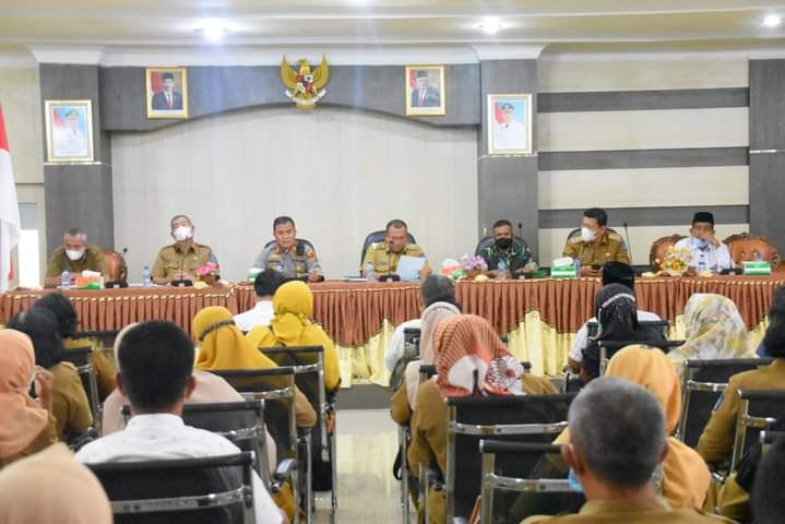 Rapat Bersama Kepala Sekolah SD, Wali Kota Sibolga: Vaksin Upaya Melindungi Kesehatan Anak