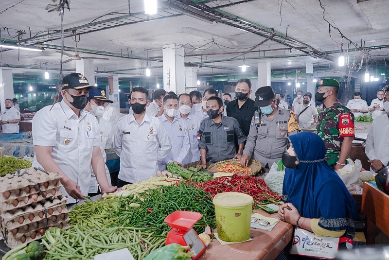 Bobby Nasution Minta Fasilitas Pasar Petisah Yang Rusak Diperbaiki