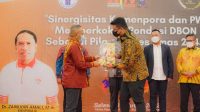 Bobby dapat Penghargaan