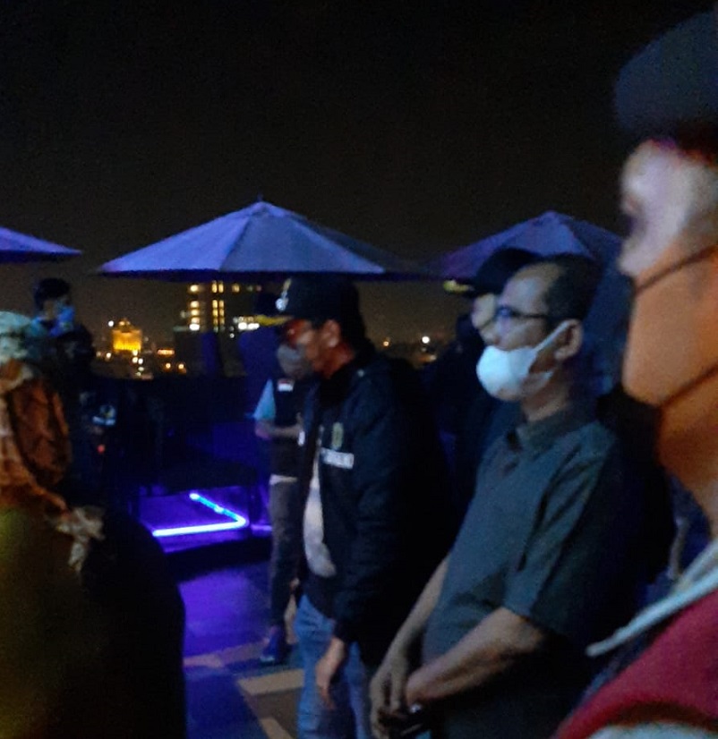 DPRD Medan Bersama Muspika Razia Hotel De Paris