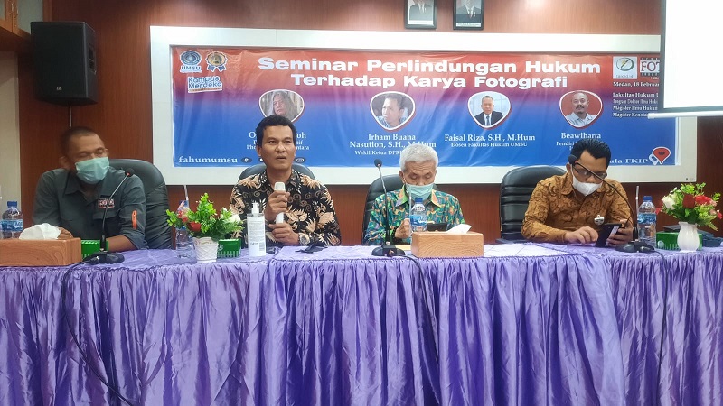Fakultas Hukum UMSU Gelar Diskusi Perlindungan Hukum Terhadap Karya Fotografer