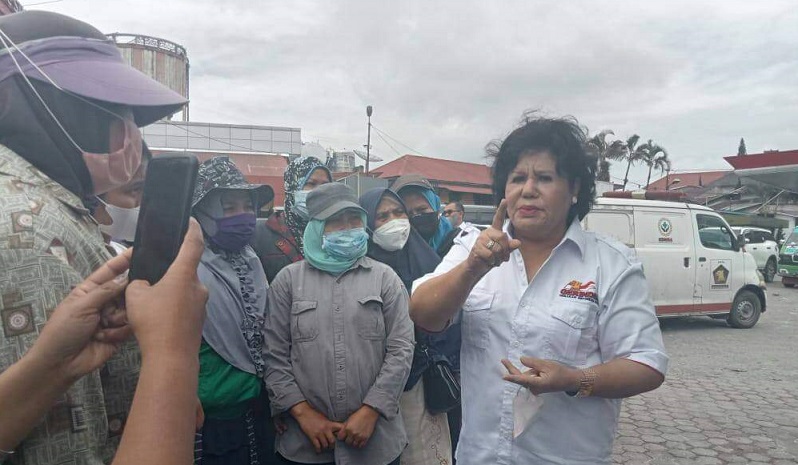 HUT Ke 14 Partai Gerindra, Bagikan Sembako