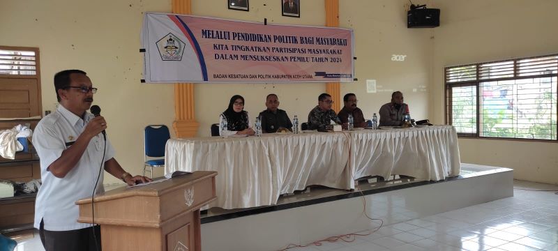 Kesbangpol Gelar Pendidikan Politik Bagi Masyarakat di Kuta Makmur