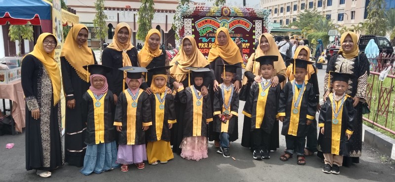 TKQ Arrahim Laksanakan Wisuda Santri Bersama RA-PAUD-TKQ Se-Sumatera Utara