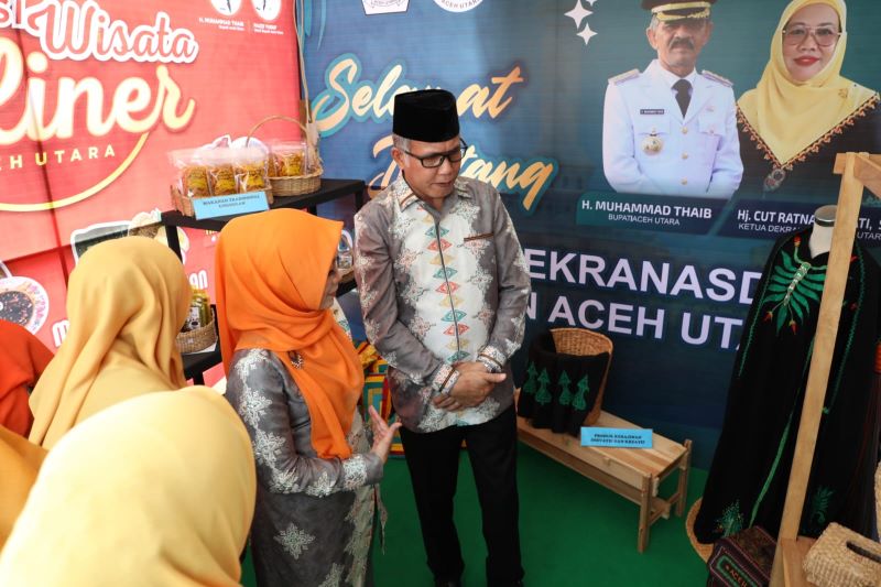 Dekranas Aceh Utara Ikut Berpartisipasi Menyemarakkan Pemeran Kerajinan dan Makanan khas Unggulan