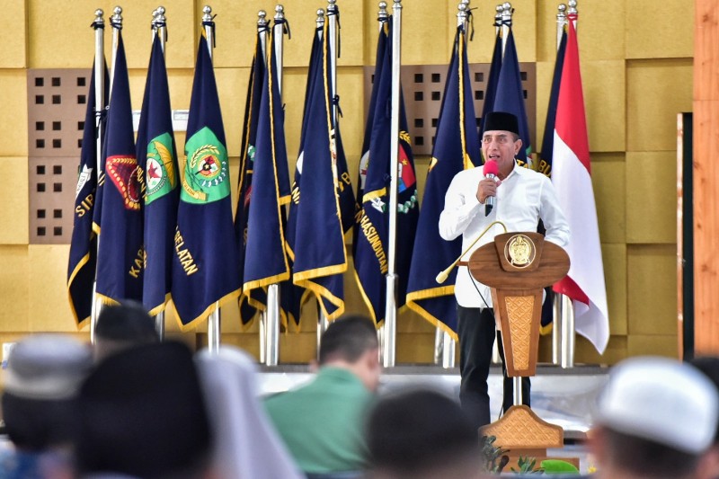 Gubernur Akan Bantu Selesaikan Persoalan Harta Wakaf di Sumut