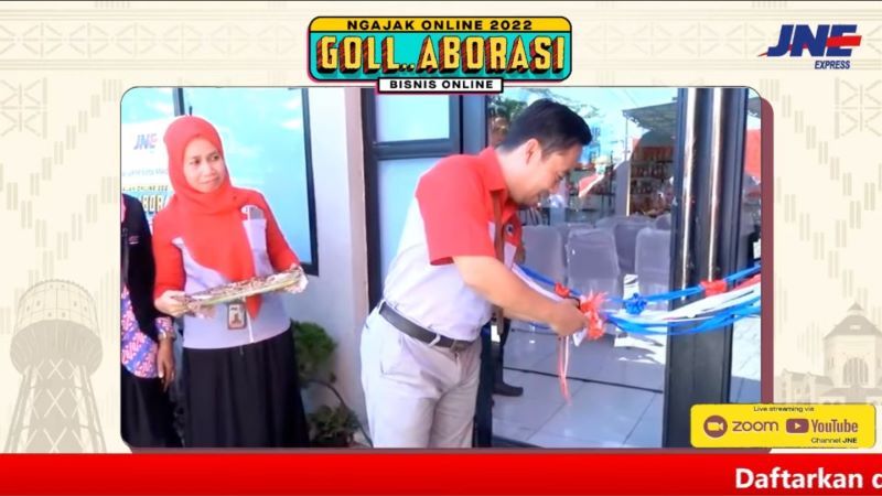 Wali Kota Bobby Nasution Apresiasi Langkah JNE Resmikan Plaza UMKM Pesona Nusantara, di JNE Ngajak Online 2022
