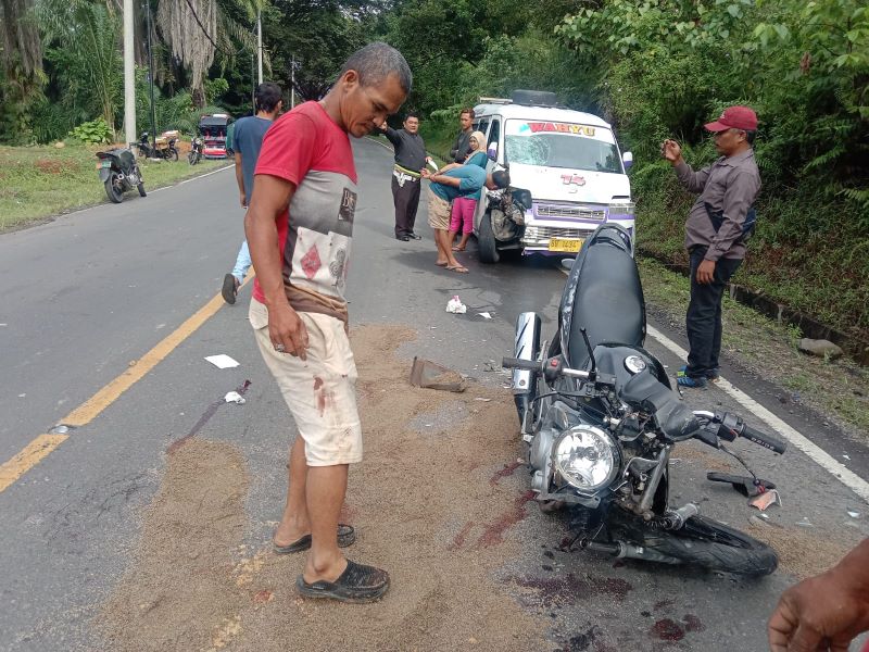 Braaak Tabrak Angkot, Pengendara Septor Meninggal