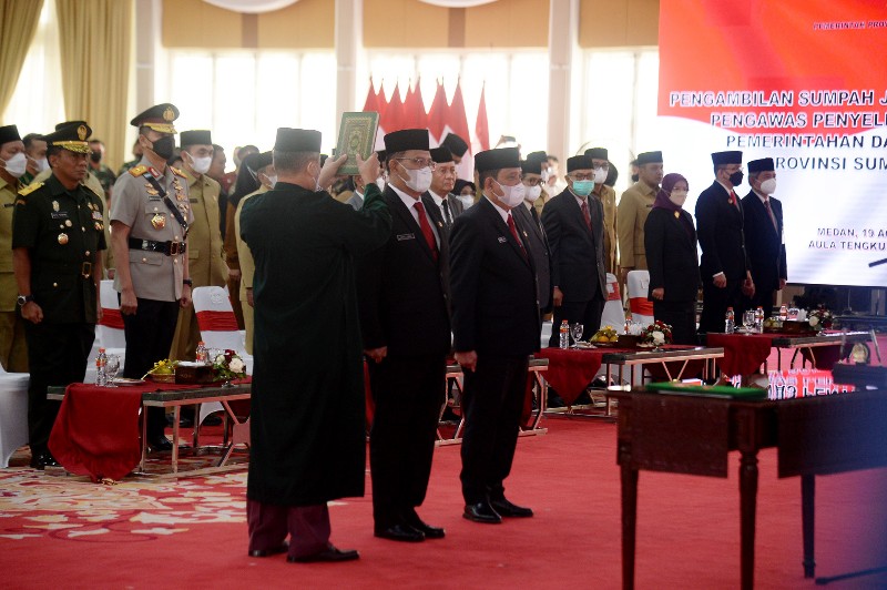 Gubernur Lantik Arief Sudarto Trinugroho Jadi Sekdaprov
