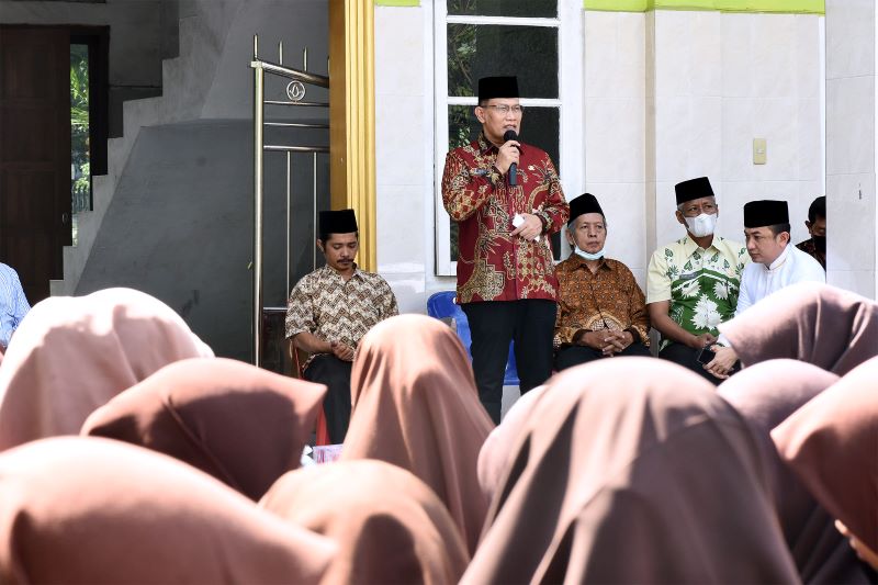 Sambut HUT ke-77 Kemerdekaan RI, Pemprov Sumut Lakukan Kunjungan Sosial ke Panti Asuhan