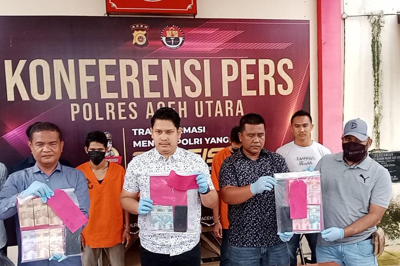 Satreskrim Polres Aceh Utara Tangkap Tiga Agen Judi Online