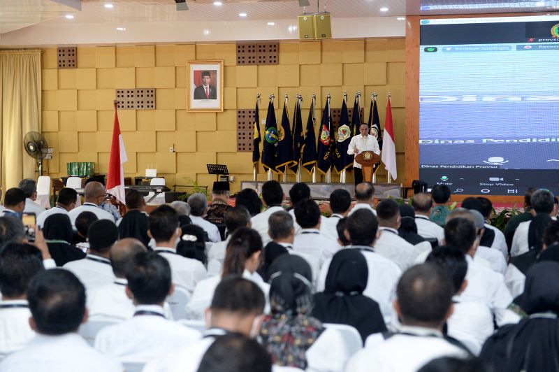 Gubernur Berharap Dunia Pendidikan di Sumut Dikelola Lebih Baik Lagi