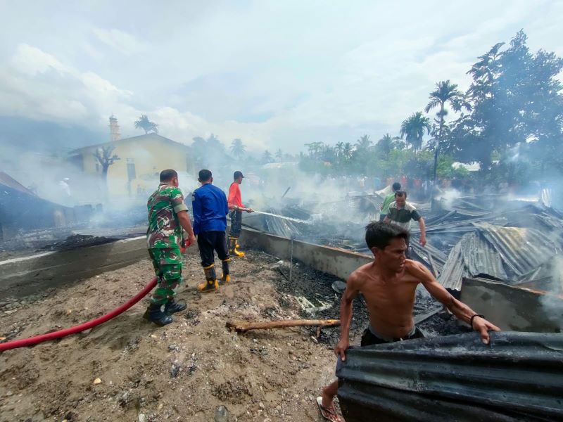 2 Unit Rumah Habis Terbakar di Agara