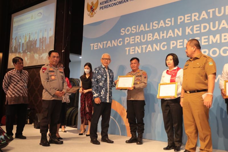 Kementerian Perekonomian RI Beri Penghargaan Kepada Polda Sumut dan Polres Pelabuhan Belawan