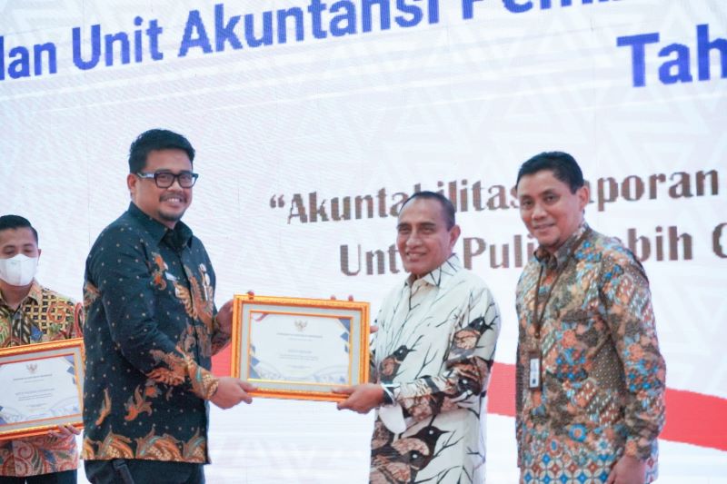 Kota Medan Terima Penghargaan Dari Menteri Keuangan