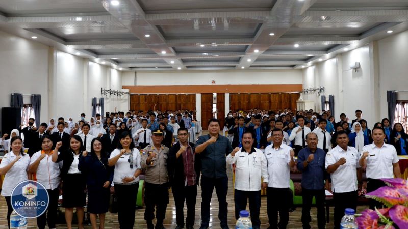 Sekda Karo Buka Sosialisasi dan Publikasi Gerakan Memilih