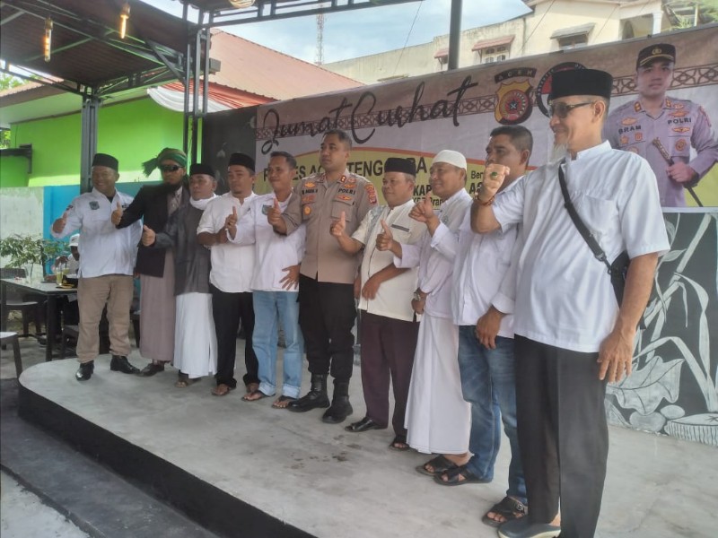 Kapolres Agara Laksanakan Jumat Curhat Dengan Masyarakat Dan Insan Pers