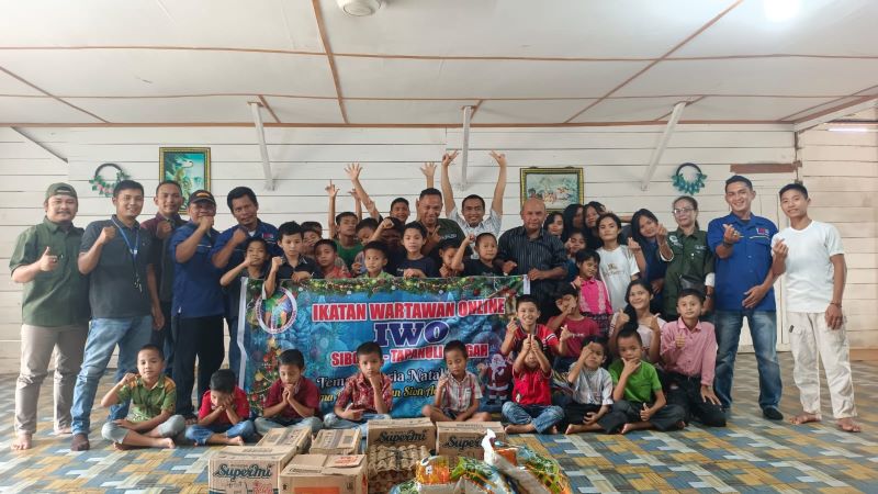 Sambut Natal, IWO Sibolga-Tapteng Berbagi Rezeki ke Panti Asuhan Sion