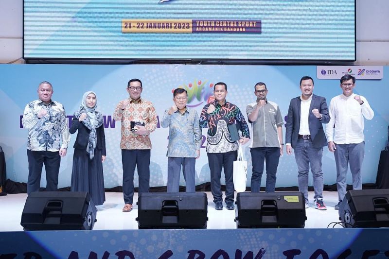 PRESDIR JNE Berikan Inspirasi Bisnis di Pesta Wirausaha Nasional 2023
